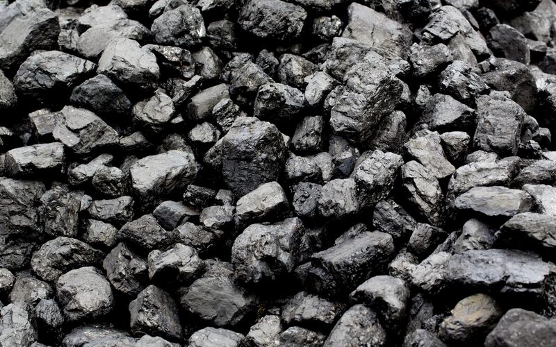 Pile of coal lumps