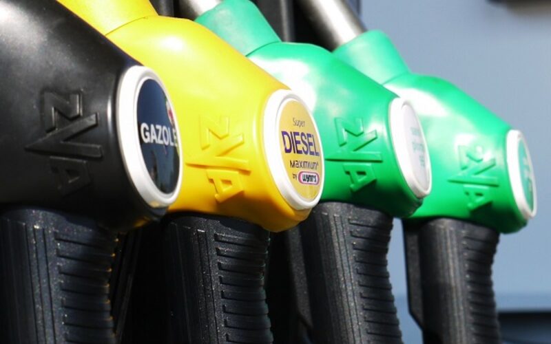 Fuel dispenser nozzles at a filling station